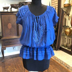 #255 Super Cute top by Simply Irresistable